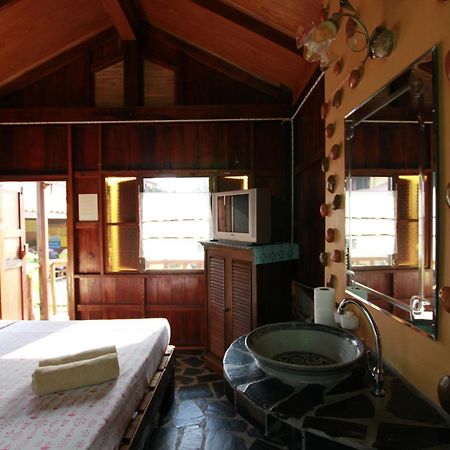 J&J Guesthouse Sukhothai Værelse billede